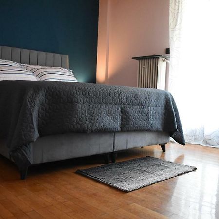 Katzen Room By The Metro Ateny Zewnętrze zdjęcie